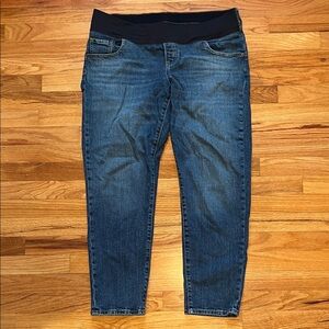 Old Navy Maternity Front Low Panel O.G. Straight Jeans
